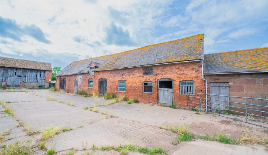 Preston Farmhouse and Barns, Preston Brockhurst - Picture No. 15