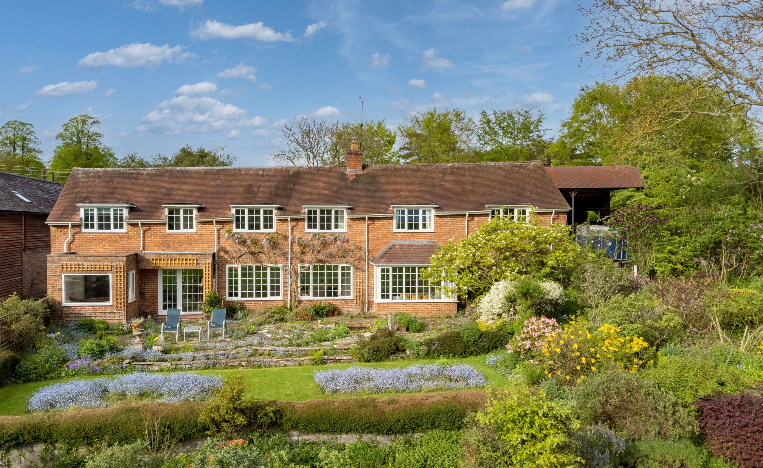 Ashford Court Farm – South Shropshire village with river frontage