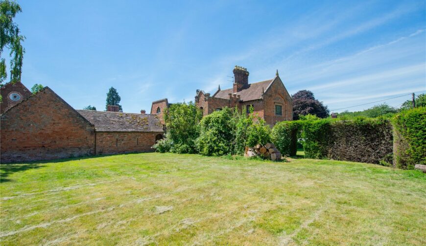 Garden House, Stanley - Picture No. 63