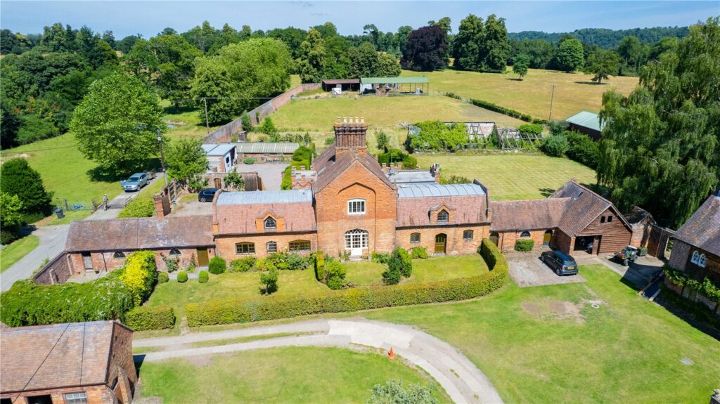 Garden House, Stanley - Picture No. 65