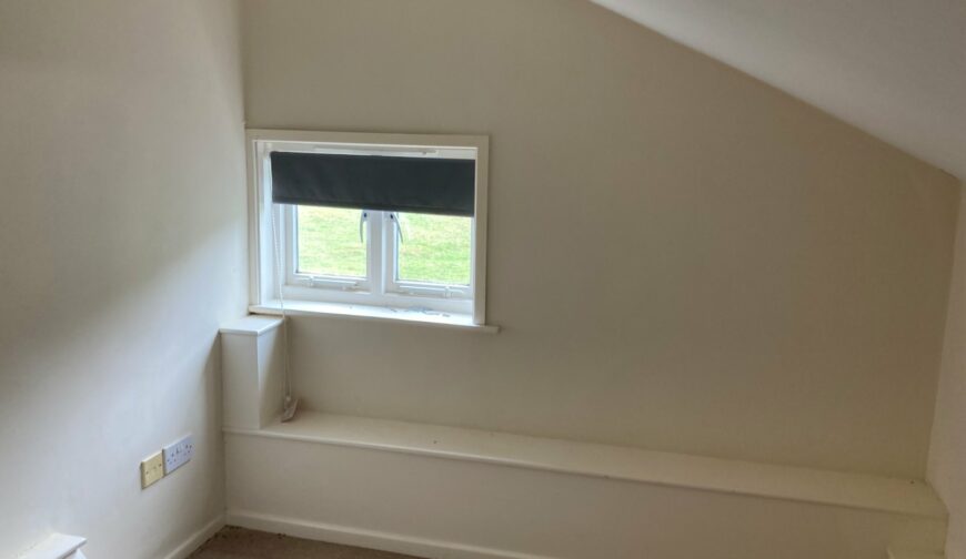 Bank House, Sugnall - Bedroom 4