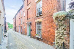5 Upper Linney – Heart of Ludlow period home refurb ready