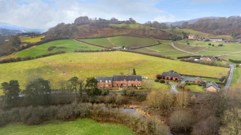 Three bed rural setting under £200,000