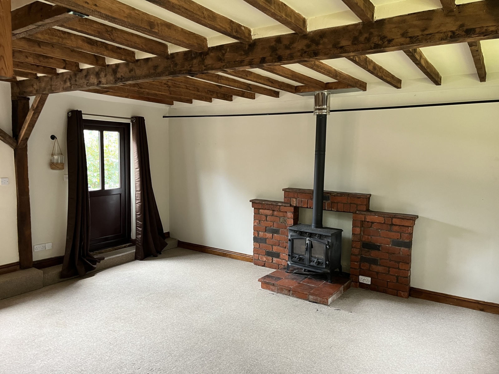 3 Barley House, Plaish Park Court Balfours