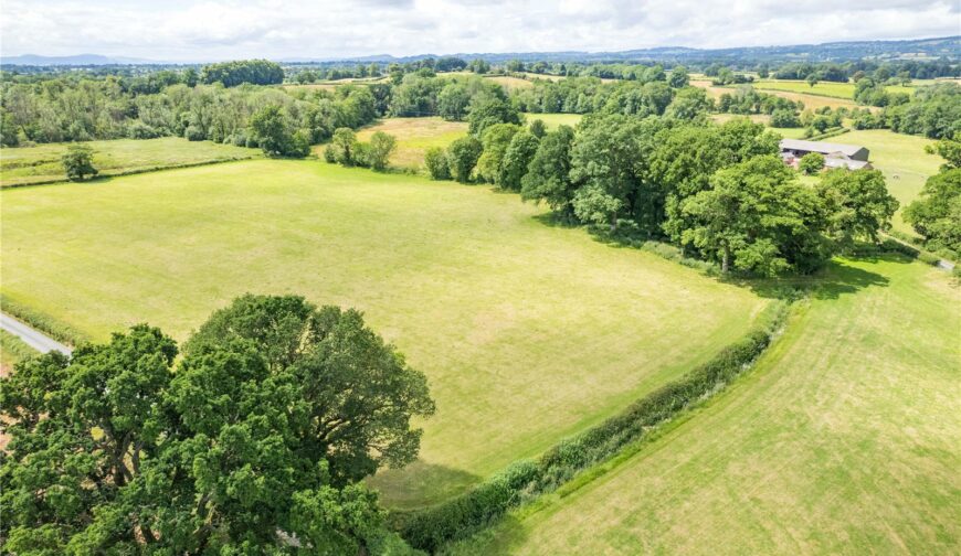 Coed Y Tye Lot 2A, Whittington - Land