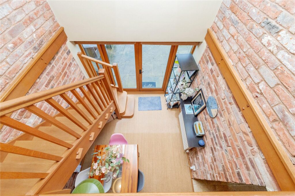 3 Rodington Court - 13