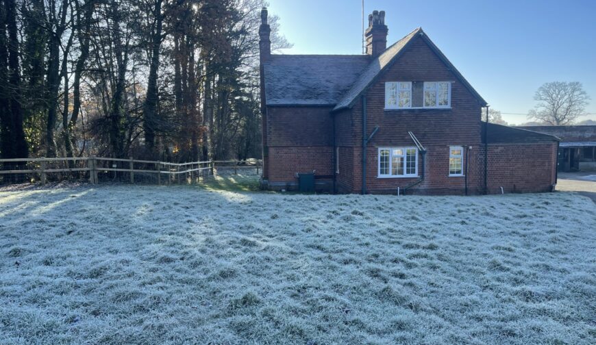 Garden Cottage, Yeaton Peverey - Picture No. 04