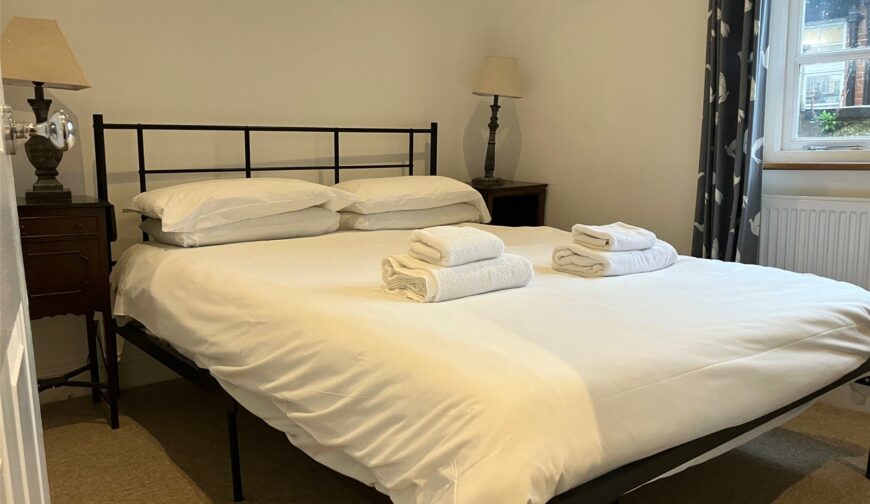 5A Flat, Market Street - Picture No. 07