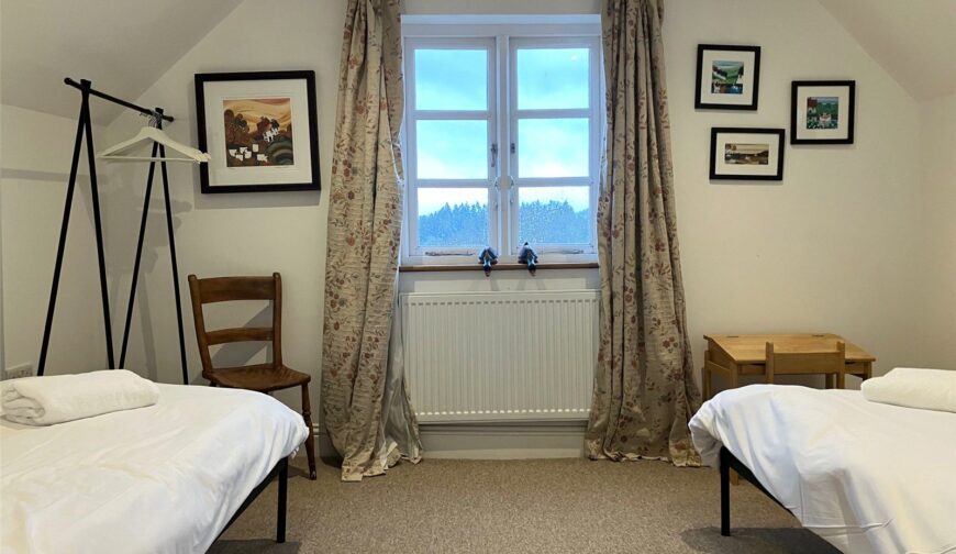 5B Flat, Market Street - Picture No. 09