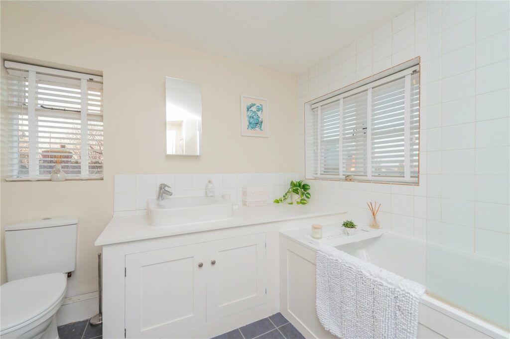 Dorrington House, Dorrington - 13
