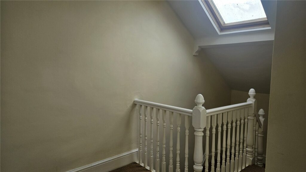 37 Gravel Hill - Picture No. 58