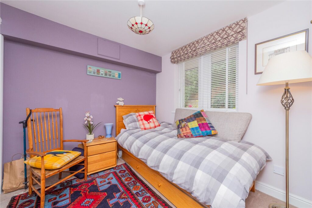 1 Berrington Court, Bell Lane - Picture No. 15
