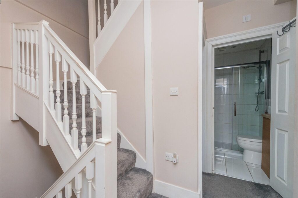 6 Mill Street - Picture No. 11