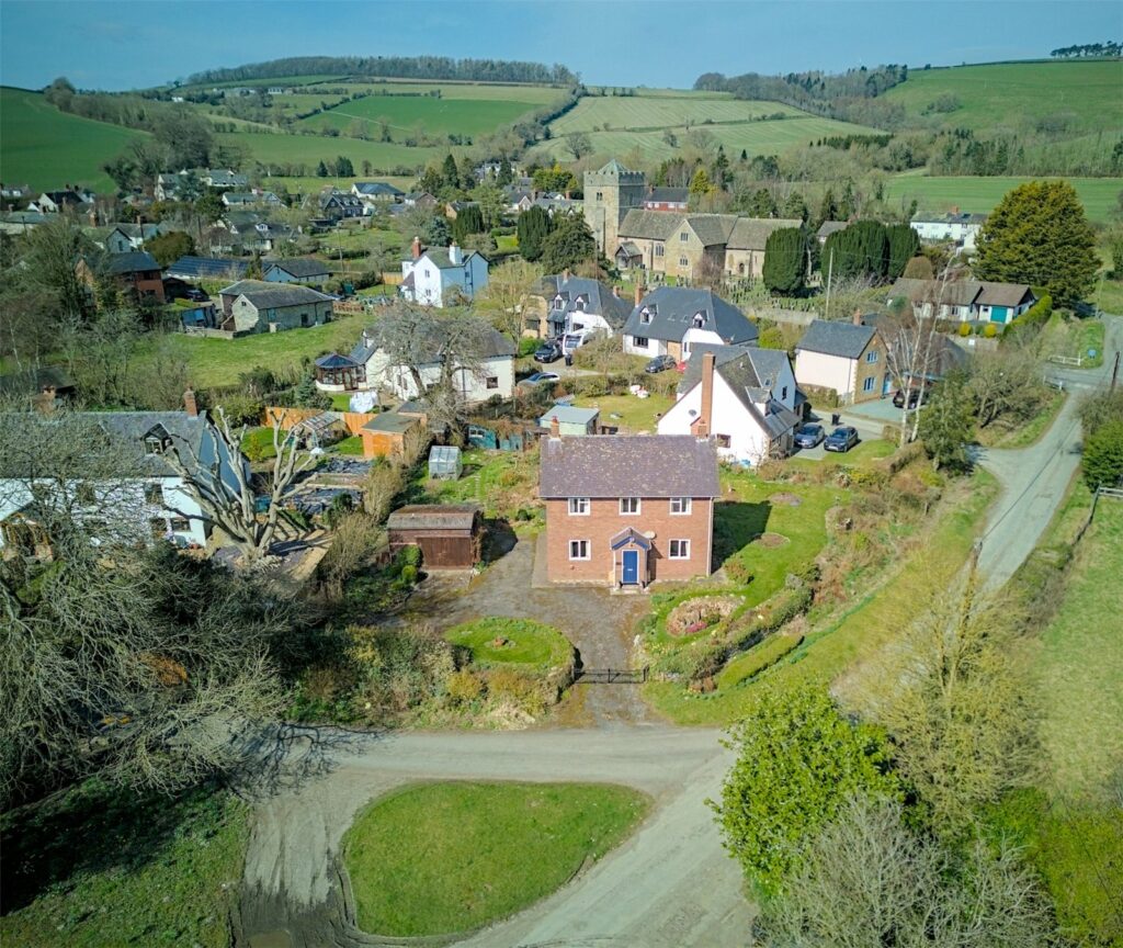 Forest View, Lydbury North - Picture No. 06