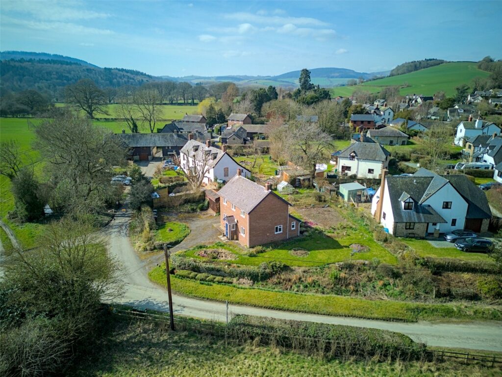 Forest View, Lydbury North - Picture No. 11