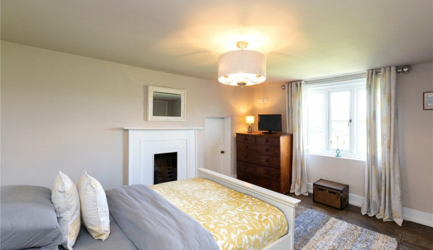 Middle House, Hanwood - 8