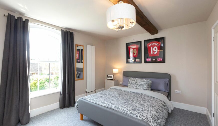 Middle House, Hanwood - 12