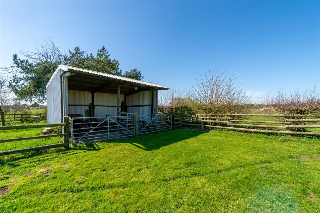 Bank House, Astley - Paddock