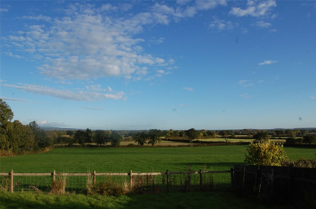 3 Tan Y Bryn - Picture No. 09