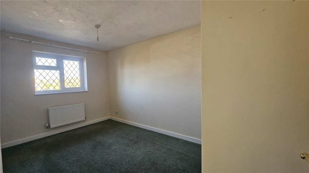 3 Wild Thyme Drive - Picture No. 42