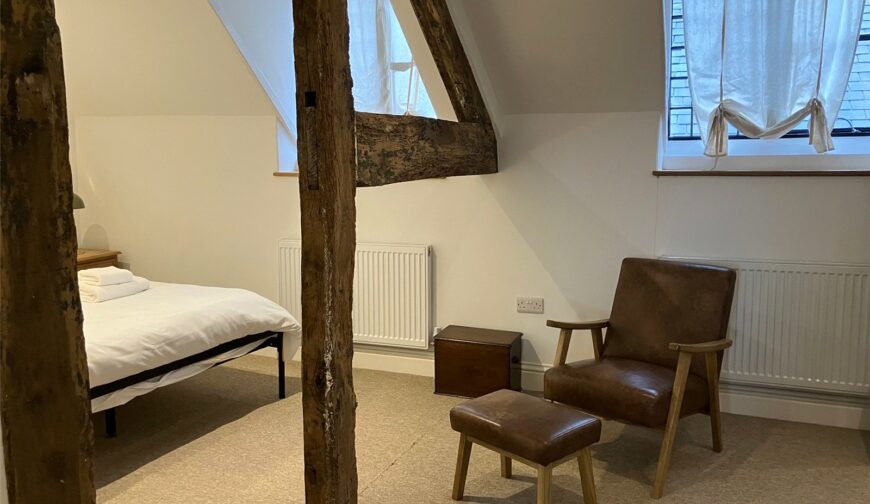 Flat 2, Market Street - Picture No. 13