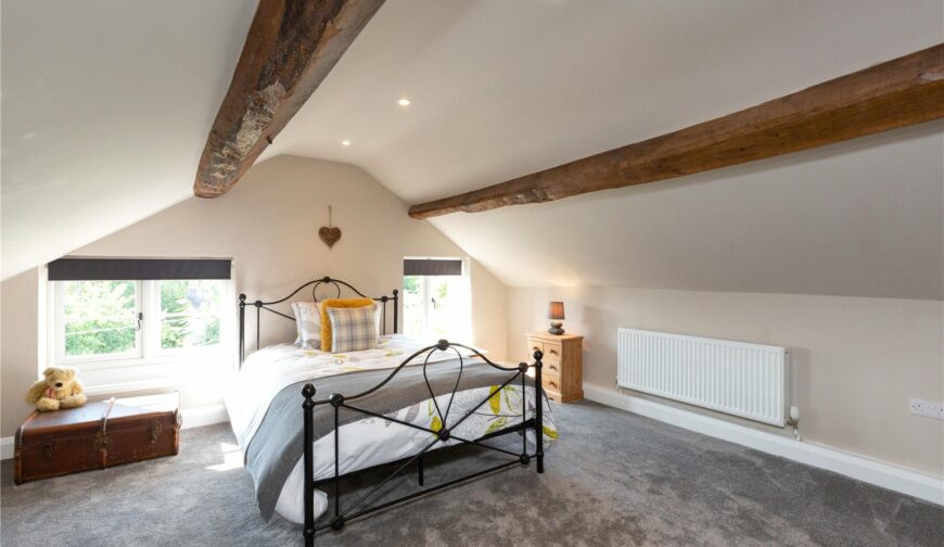 Middle House, Hanwood - 15