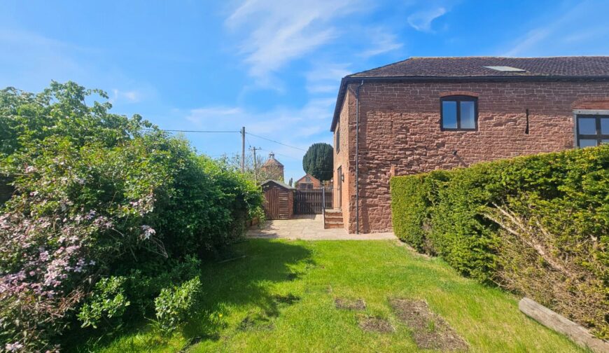 Winnow Barn, Golding - Picture No. 25