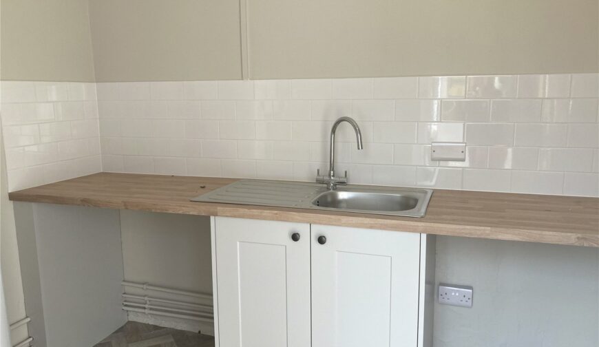 2 Upper Letton Cottage - Picture No. 06