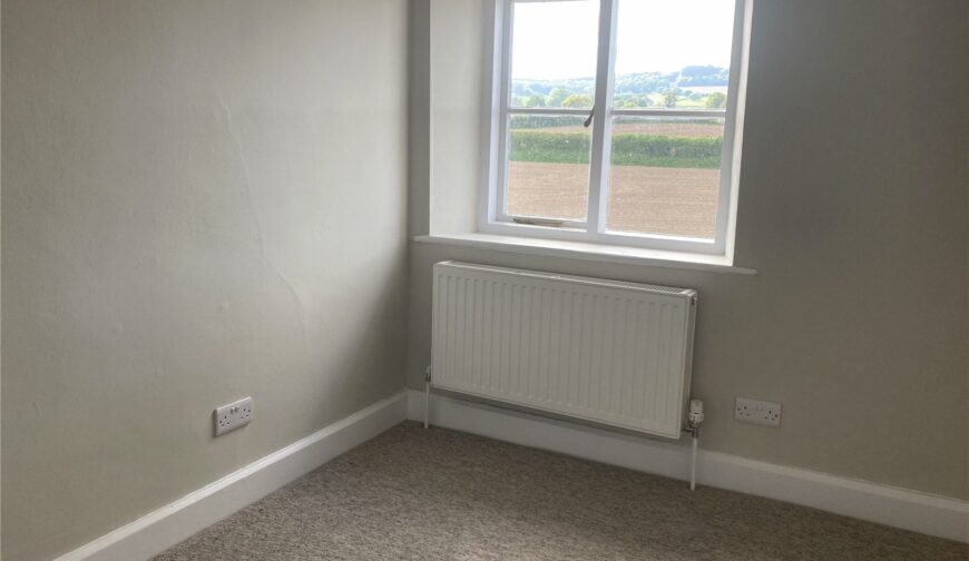 2 Upper Letton Cottage - Picture No. 08