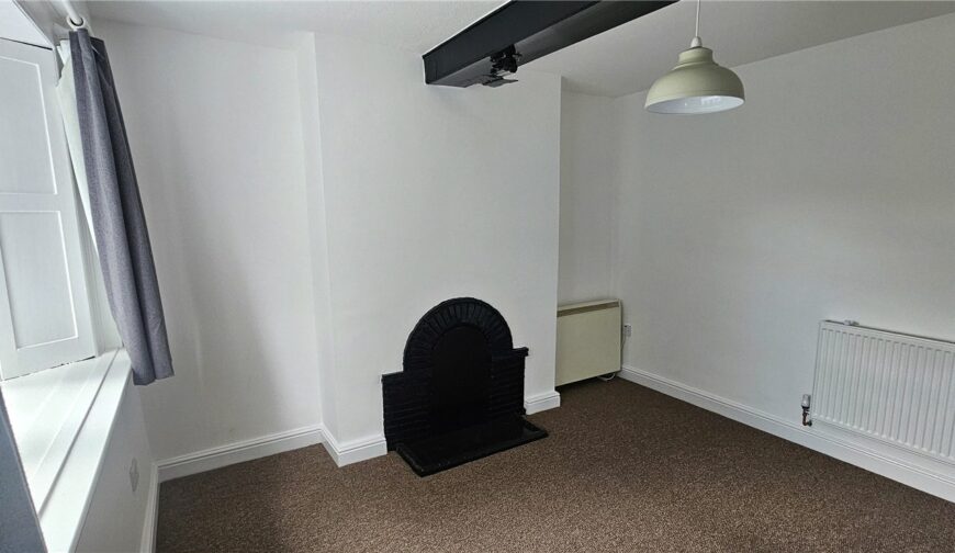 Lodge Cottage, Marshbrook - Picture No. 09