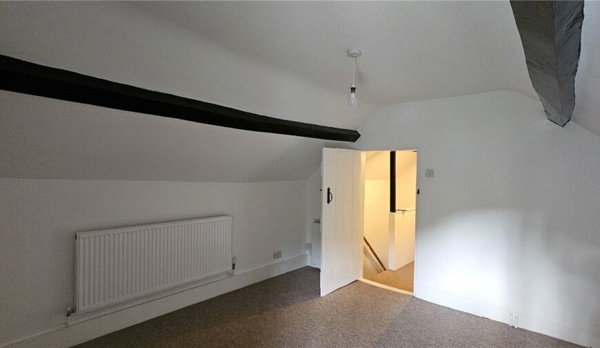Lodge Cottage, Marshbrook - Picture No. 10