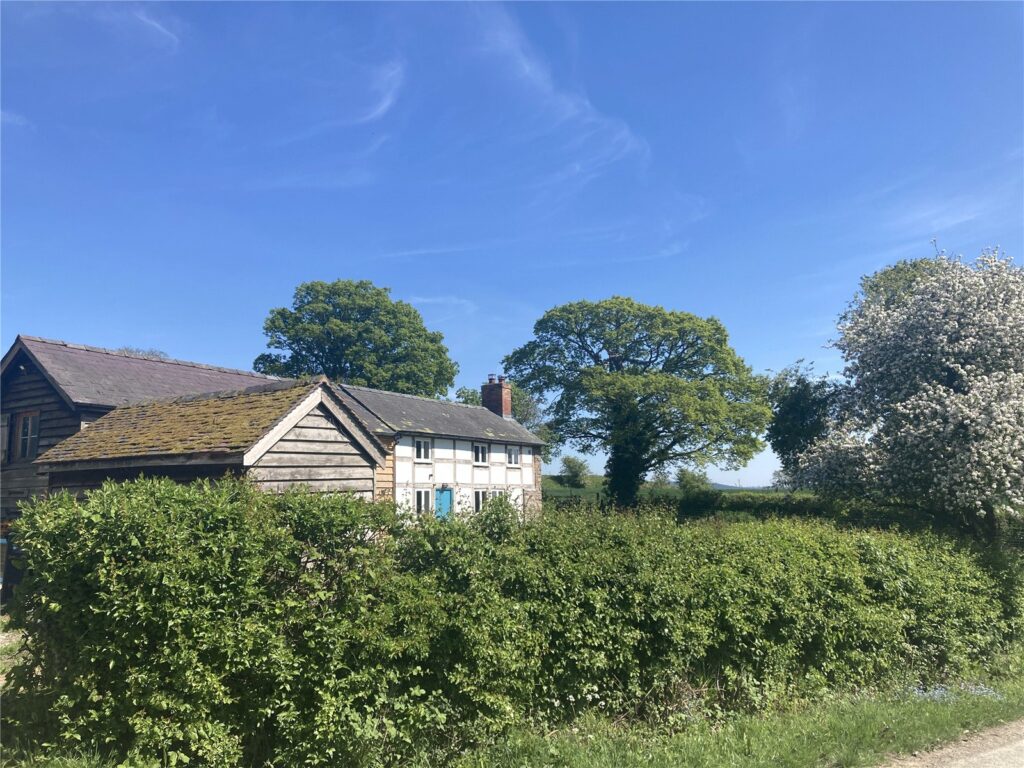 Potlid Cottage, Bucknell - Picture No. 11