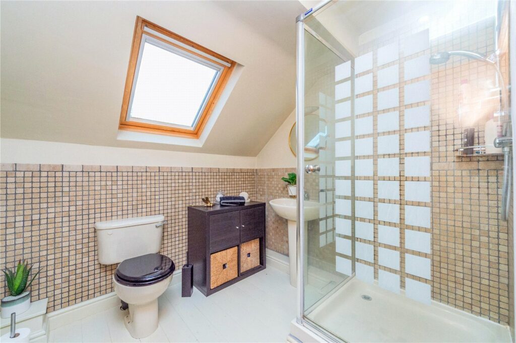 3 Rodington Court - 10