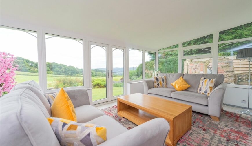 Hergest View, Stonewall Hill - Picture No. 24