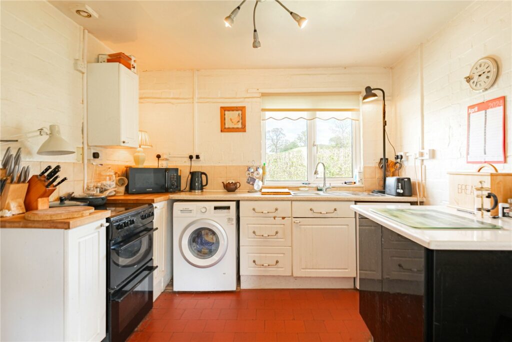 Lot 4 Fixhill Cottage, Caynham - Picture No. 39