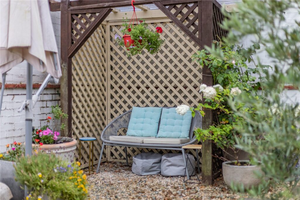 South Park, Abbey Foregate - Courtyard