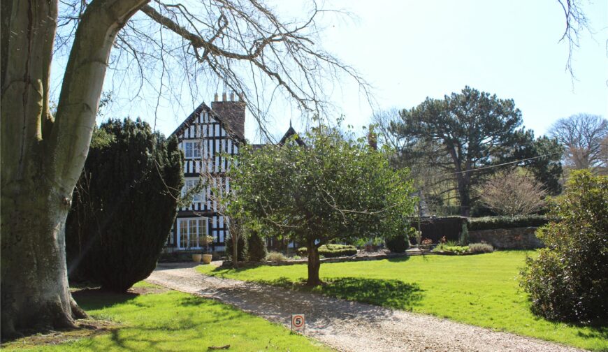 Rorrington Hall, Rorrington - Picture No. 02
