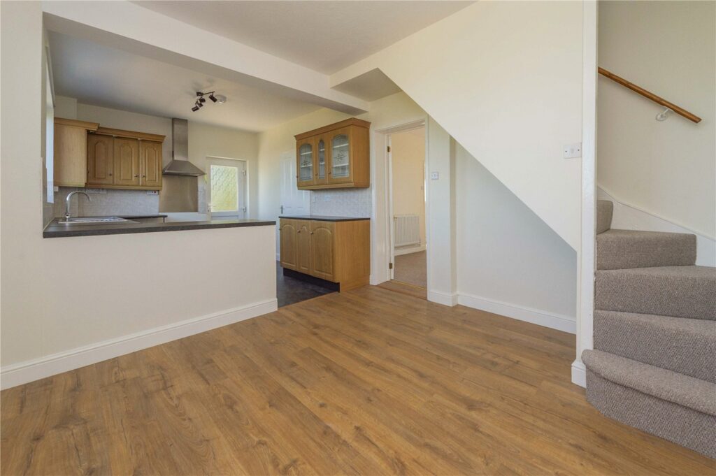 2 Parton Wood, Winnington - Picture No. 27