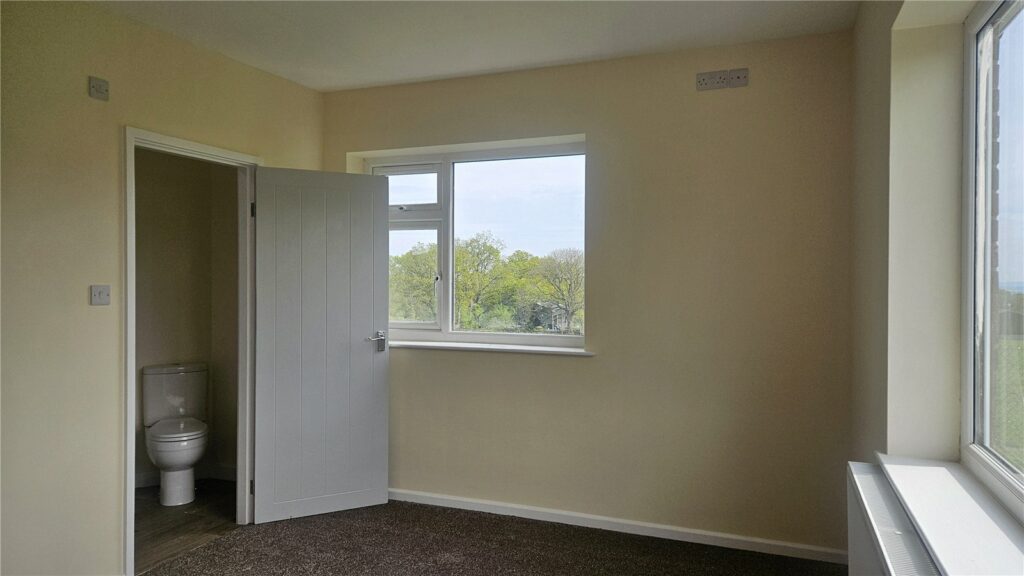 Maydene, Vron Gate - Picture No. 12