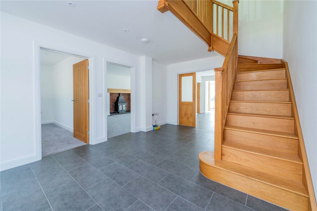 Badger House, Valeswood - Picture No. 02