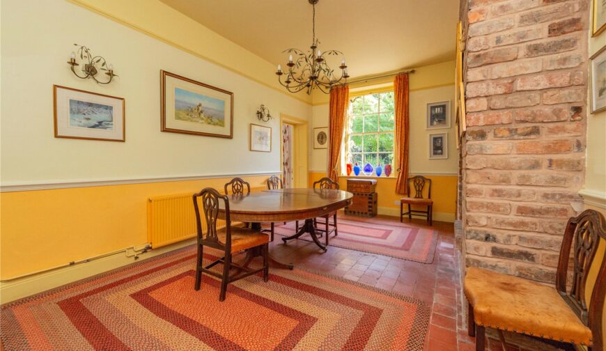 Ivy House, Lythwood - Dining Room