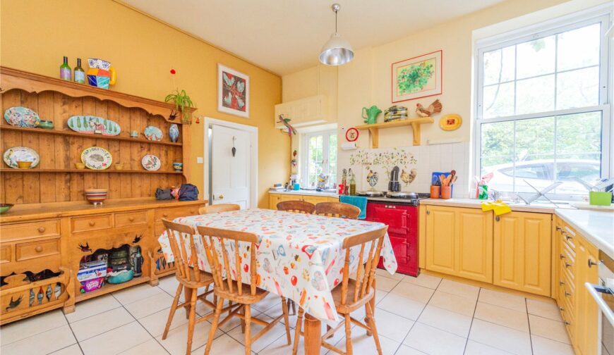 Ivy House, Lythwood - Kitchen
