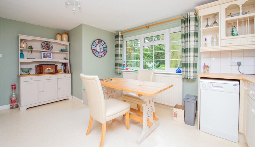 Ivy House, Lythwood - Annexe