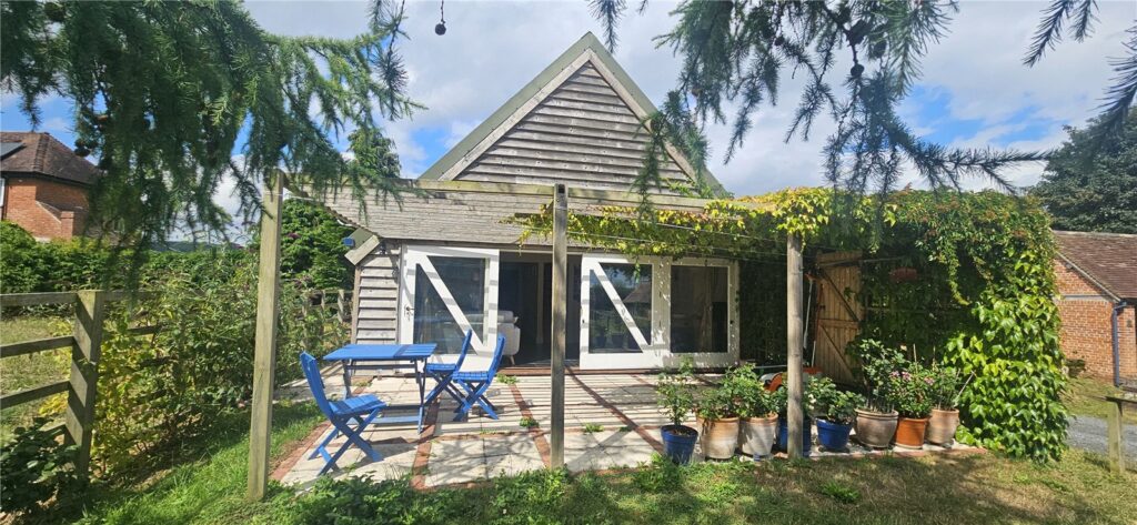 Daisy's Barn, Ashford Bowdler - Picture No. 22