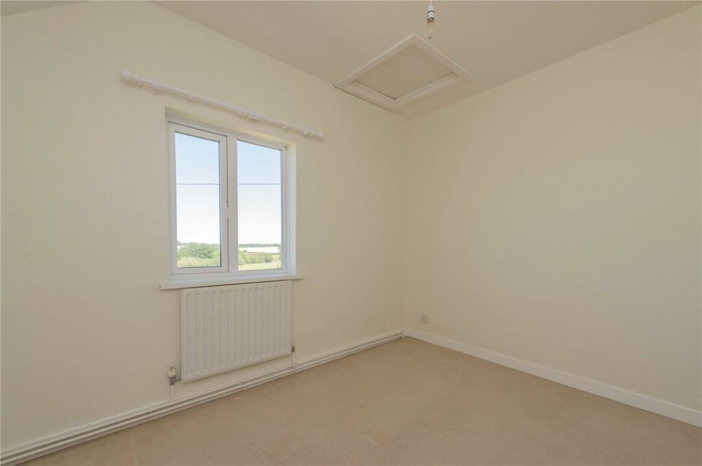 1 Parton Wood, Winnington - Picture No. 22