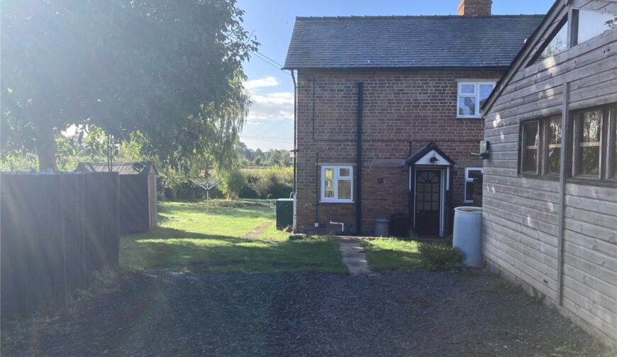 1 Wootton Cottages, Wellington - Picture No. 18