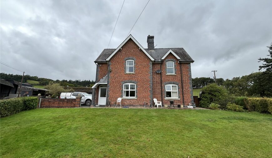 Dinam Estate Farming Opportunity, Tynyrwrta Farm - Picture No. 07