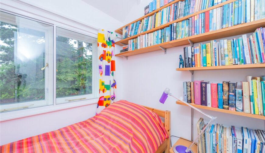 53 Porthill Road - 11