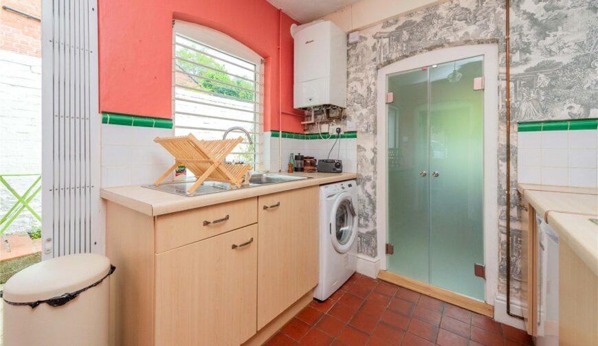 5 Lower Broad Street - Picture No. 17