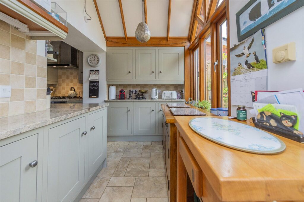 3 Arrow Barns, Eardisland - Picture No. 10